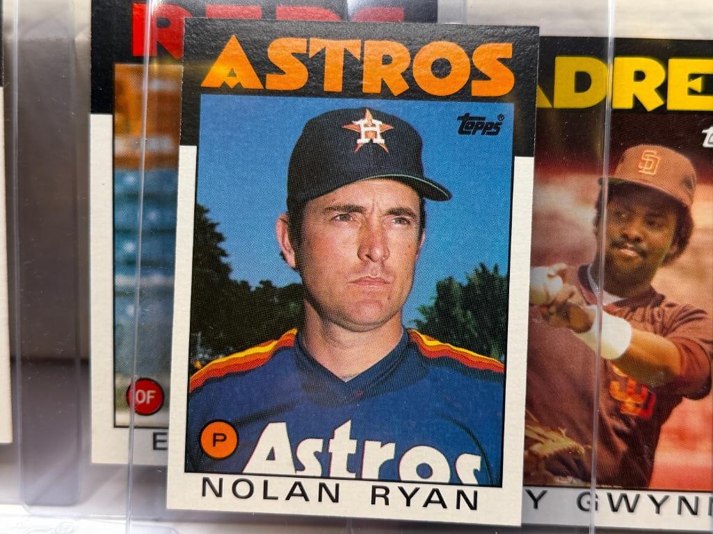 1986 TOPPS BASEBALL CARD SET FEATURING NOLAN RYAN, PETE ROSE, TONY GWYNN, AND MORE - 5