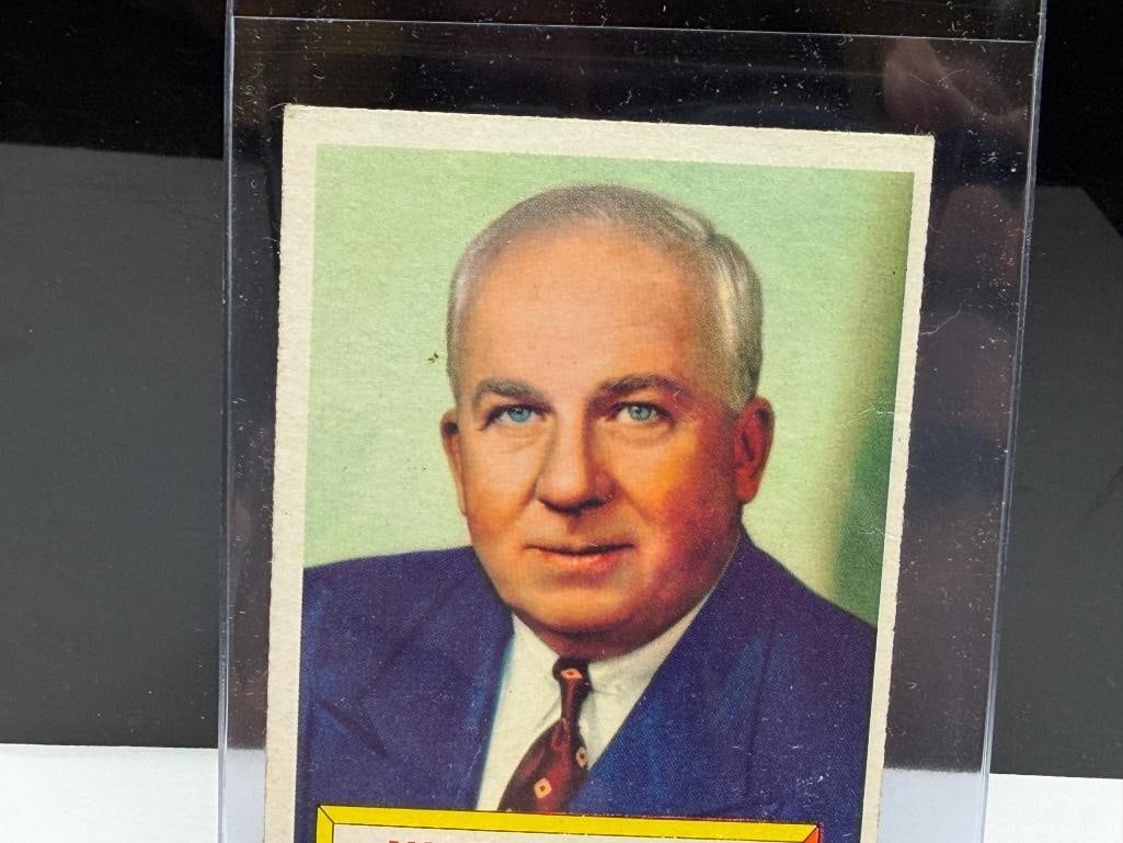 1956 TOPPS #2 WARREN GILES BASEBALL CARD - 2