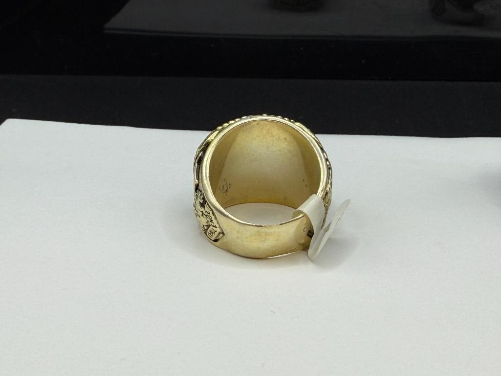 TWO GREEN BAY PACKERS NFL SUPER BOWL REPLICA RINGS INCLUDING BART STARR AND AARON RODGERS - 6