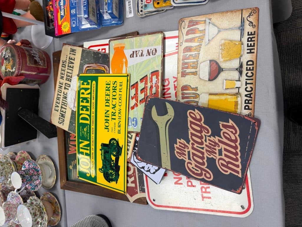 11 ASSORTED GAGAGE / MAN CAVE STYLE DECORATIVE METAL SIGNS INCLUDING JOHN DEERE, WINCHESTER, ETC. - 3
