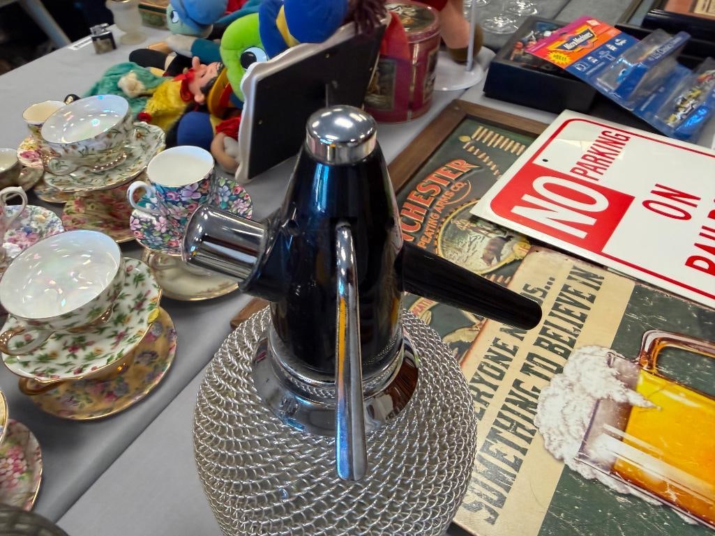 THREE VINTAGE SELTZER SODA SIPHON BOTTLES INCLUDING CZECHO MADE SPARKLE'S - 13