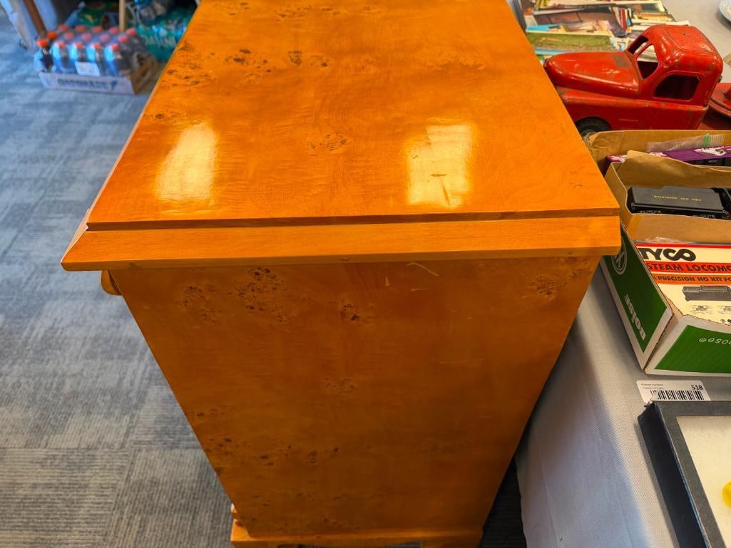 ANTIQUE 19TH CENTURY BIEDERMEIER BIRD'S EYE MAPLE BURL WOOD CHEST OF DRAWERS - 16