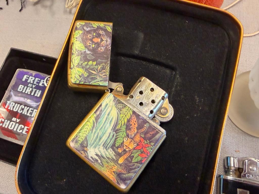 CIGARETTE LIGHTER COLLECTION INCLUDING ZIPPO, CONTINENTAL, AND JAPANESE FROSTED GLASS - 15