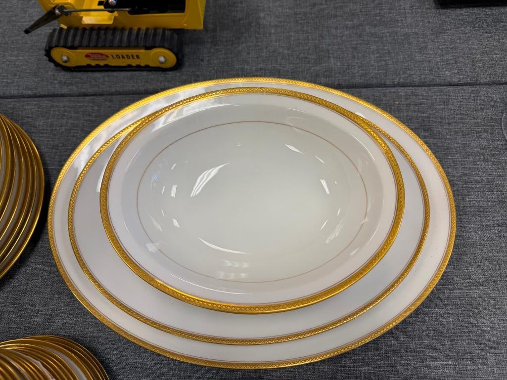 67 PIECES OF HAVILAND FRANCE LIMOGES MARQUIS PATTERN CHINA - 14