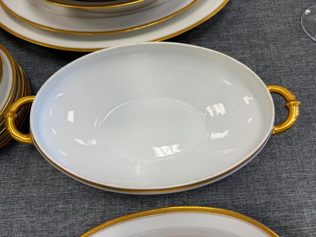 67 PIECES OF HAVILAND FRANCE LIMOGES MARQUIS PATTERN CHINA - 16