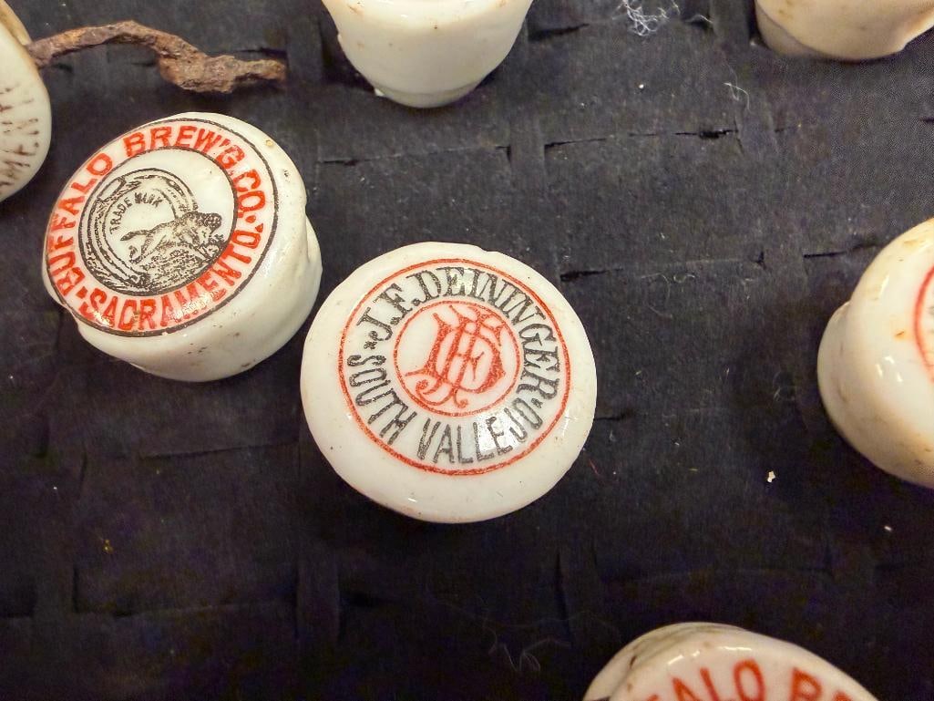 25 VINTAGE PORCELAIN ADVERTISING BOTTLE STOPPERS FRO BREWERIES INCLUDING J.F. DEININGER, BUFFALO,... - 3