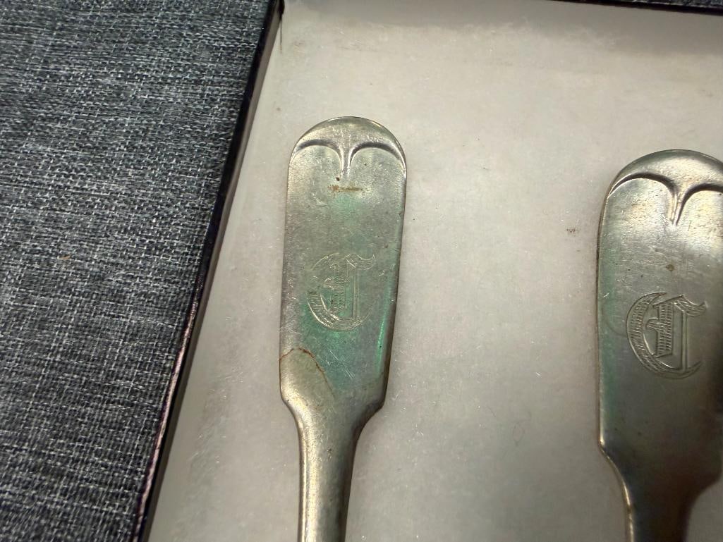 FOUR NEVADA SILVER METAL SILVERPLATED "C" MONOGRAMMED FORKS - 3