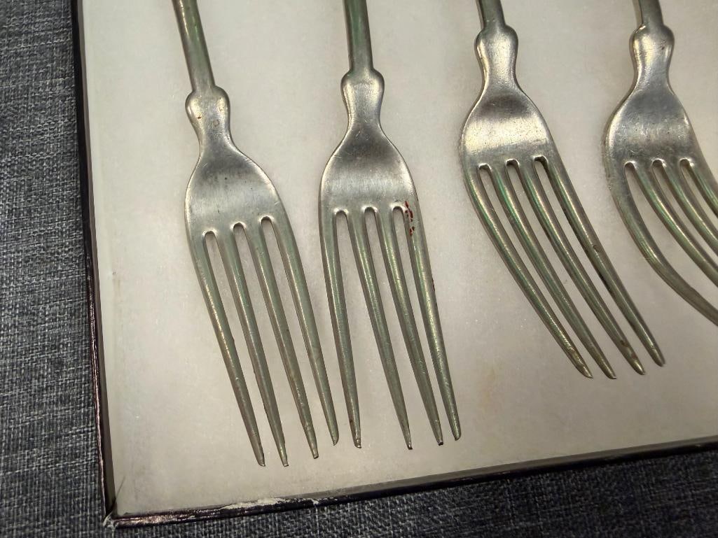 FOUR NEVADA SILVER METAL SILVERPLATED "C" MONOGRAMMED FORKS - 4
