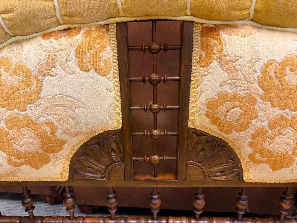 ANTIQUE VICTORIAN EASTLAKE WALNUT FRAMED SETTEE BENCH FEATURING YELLOW FLORAL UPHOLSTERY - 13