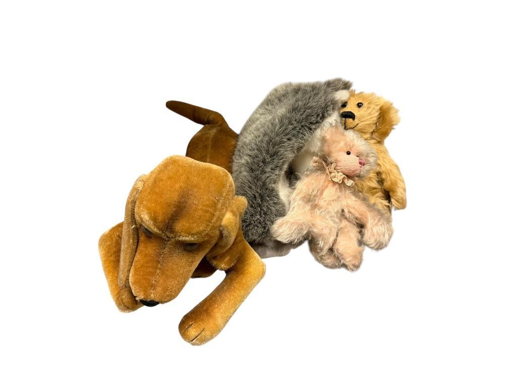 COLLECTIBLE STUFFED ANIMALS INCLUDING 1960'S STEIFF MOHAIR DACHSHUND, STEIFF HUSKY PUPPET, AND MORE (1 of 12)