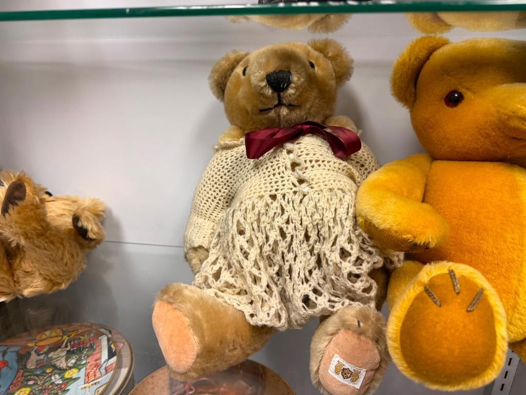 THREE COLLECTIBLE STUFFED TEDDY BEARS INCLUDING PETER BULL BULLY BEAR AND HOUSE OF NISBET BEAR - 3