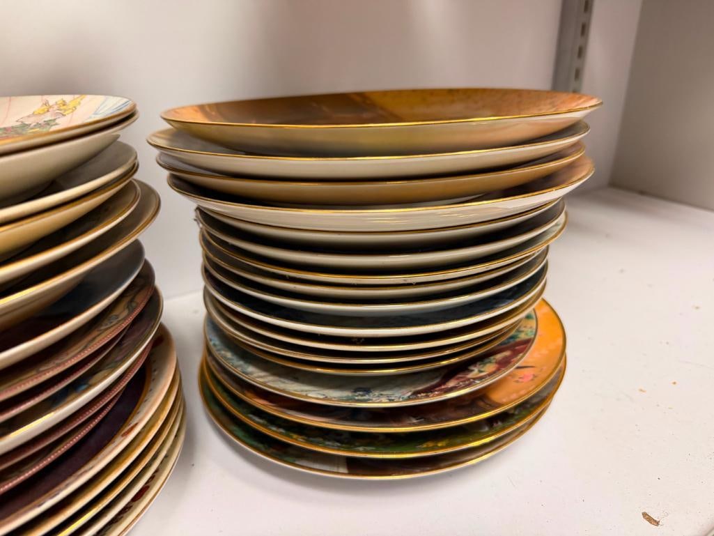 ASSORTED COLLECTOR PLATES BY VARIOUS MAKERS INCLUDING RECO, HOUSE OF GLOBAL ART, AND MORE - 10