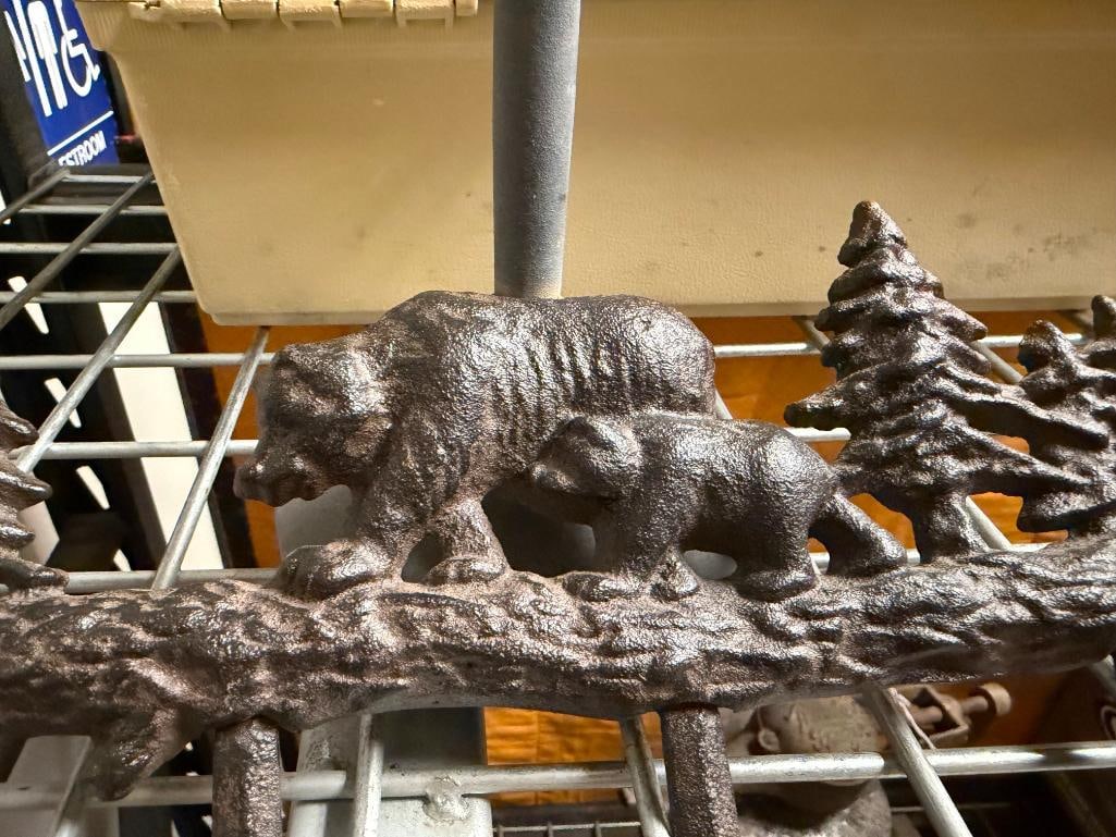 THREE RUSTIC HOME DECOR PIECES INCLUDING WILDLIFE MOTIFS INCLUDING BEARS AND MOOSE - 5