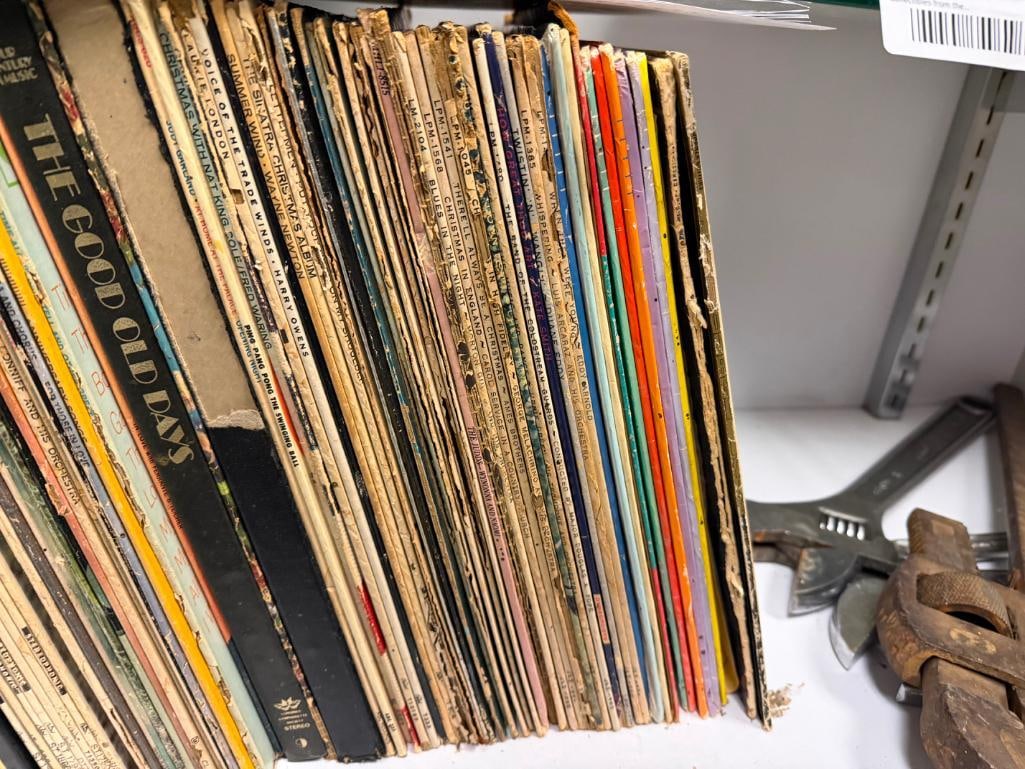 APPROX. 160 ASSORTED 33 1/3 RPM VINYL RECORDS WITH COVERS - 6