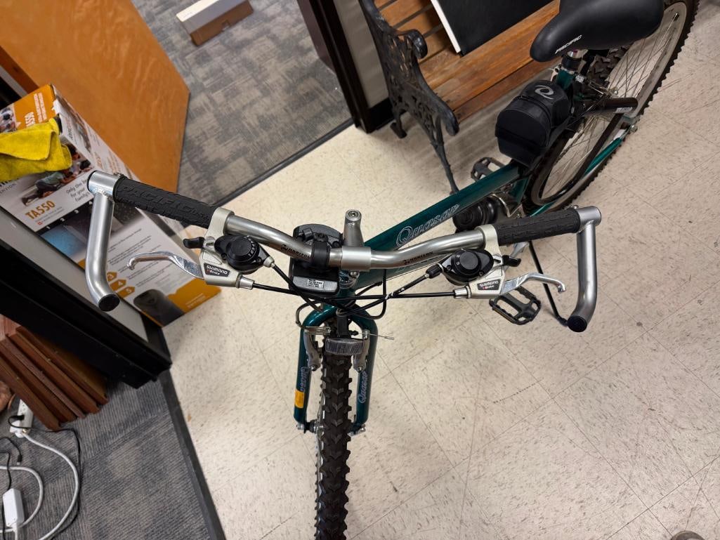 QUASAR PACIFIC MOUNTAIN BICYCLE WITH SHIMANO V-BRAKES - 7