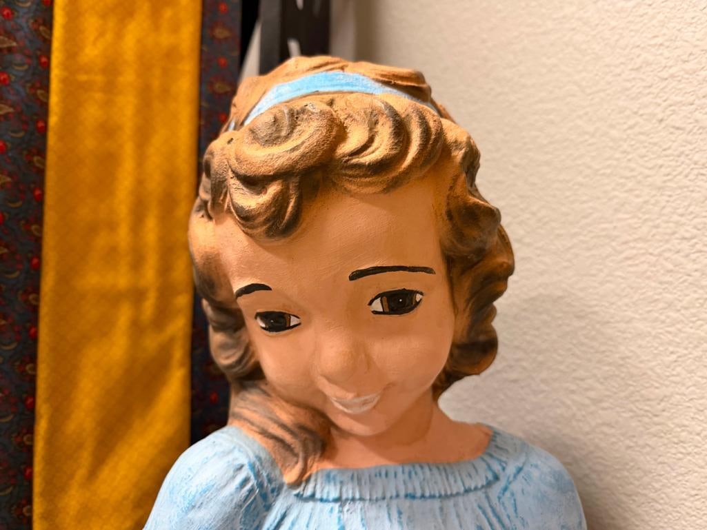 VINTAGE YOUNG GIRL IN BLUE BONNET PAINTED CEMENT YARD ART SCULPTURE - 4