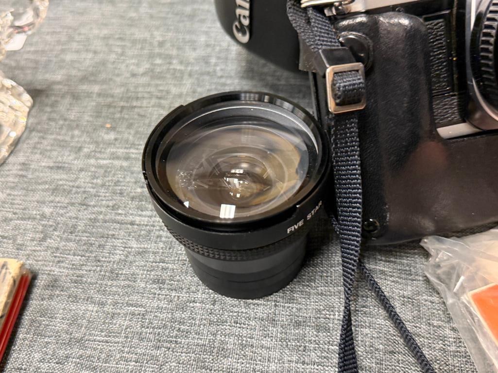VINTAGE CANON AE-1 ICONIC 3MM SLR FILM CAMERA WITH MANY ACCESSORIES LENSES, CAMERA BAG, MANUALS - 10