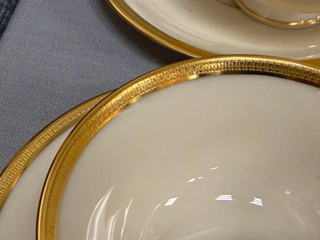 LENOX TUXEDO IVORY AND GOLD CHINA SET NO. J-33 COMPLETE FIVE PIECE SETTING FOR 7 WITH SERVING PIE... - 4