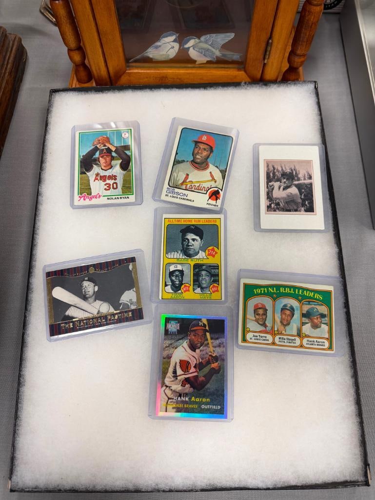 BASEBALL HALL OF FAME PLAYER CARDS WILLIE MAYS, HANK AARON, MICKEY MANTLE, NOLAN RYAN, BOB GIBSON: SEVEN CARDS TOTAL FROM 1972 - 2002, ALL IN PROTECTIVE SLEEVES