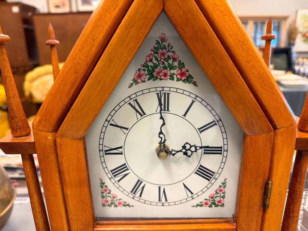 VINTAGE HAND CRAFTED BATTERY OPERATED CATHEDRAL KITCHEN CLOCK - 4