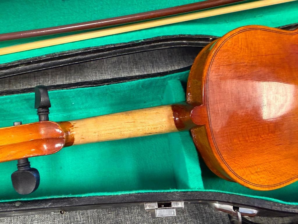 LARK M5002-2 ENTRY LEVEL STUDENT VIOLIN CIRCA 170'S - 1980' - 7