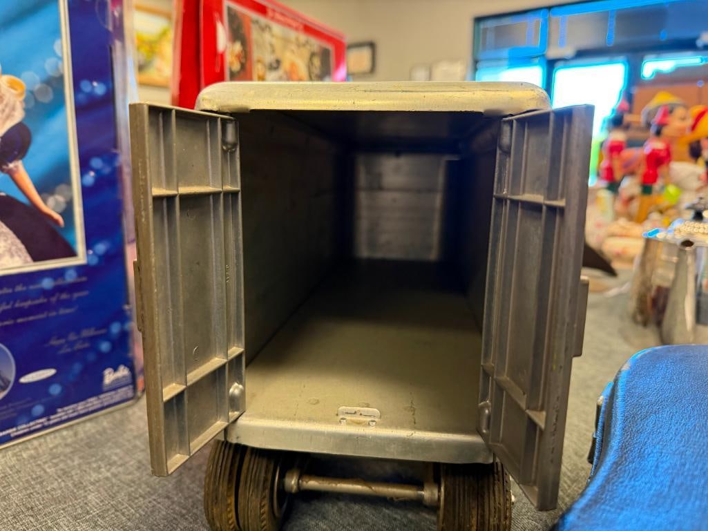 1950'S VINTAGE SMITH - MILLER PACIFIC INTERMOUNTAIN EXPRESS TRAILER P.I.E. - 8