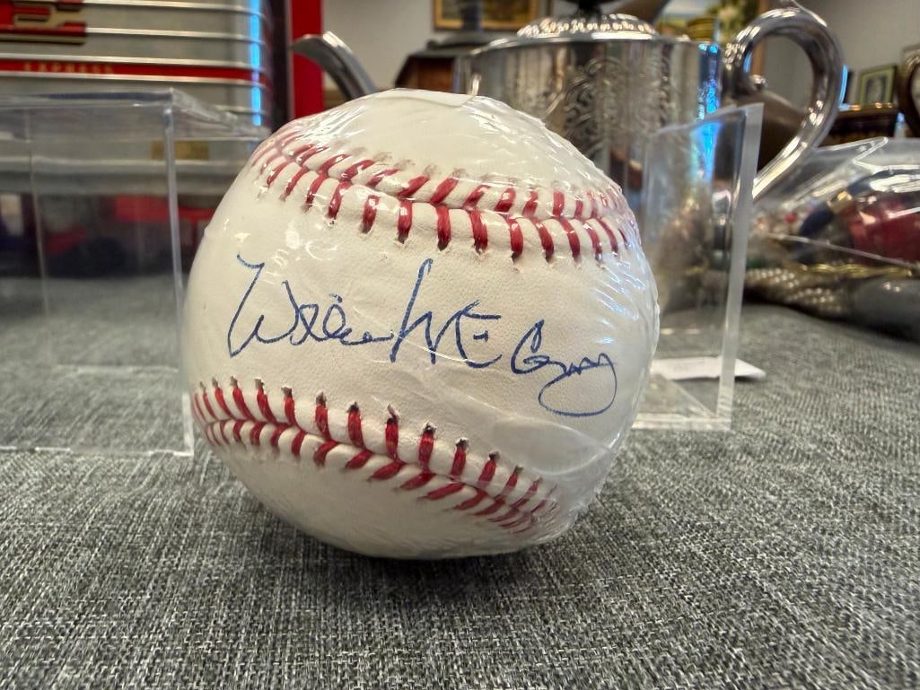 WILLIE MCCOVEY HALL OF FAME FORMER BASEBALL PLAYER AUTOGRAPHED BASEBALL MLB AUTHENTICATED - 4