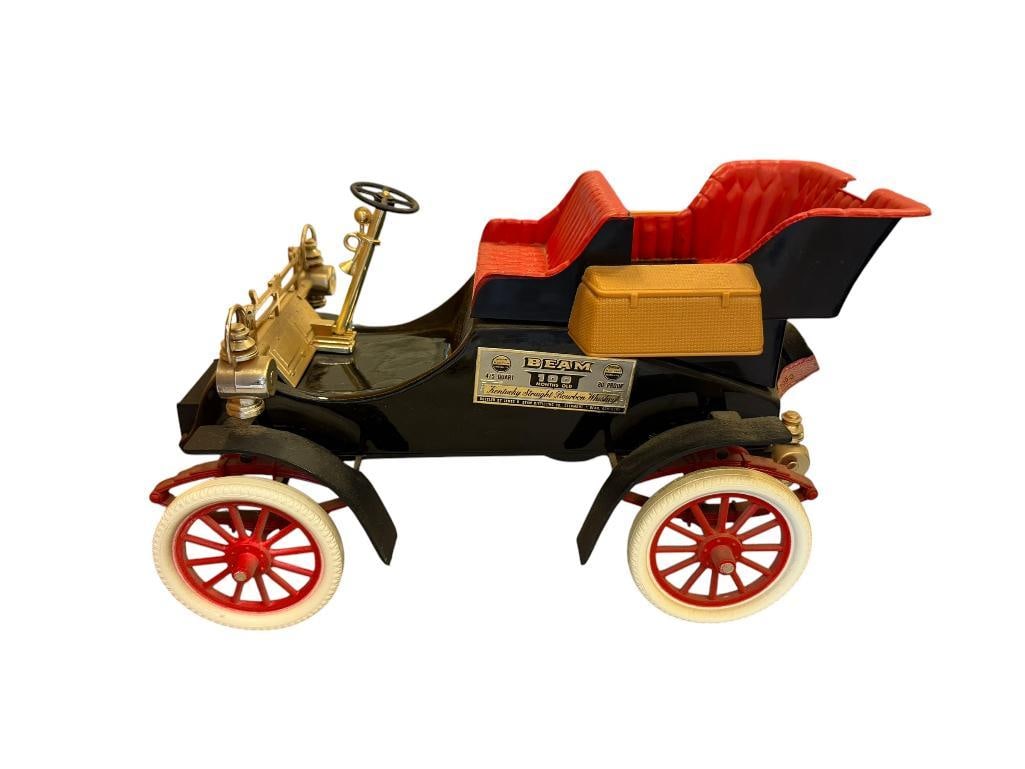 BEAM WHISKY REGAL CHINA ANTIQUE AUTOMOBILE LIQUOR DECANTER SEALED WITH CONTENTS (1 of 5)