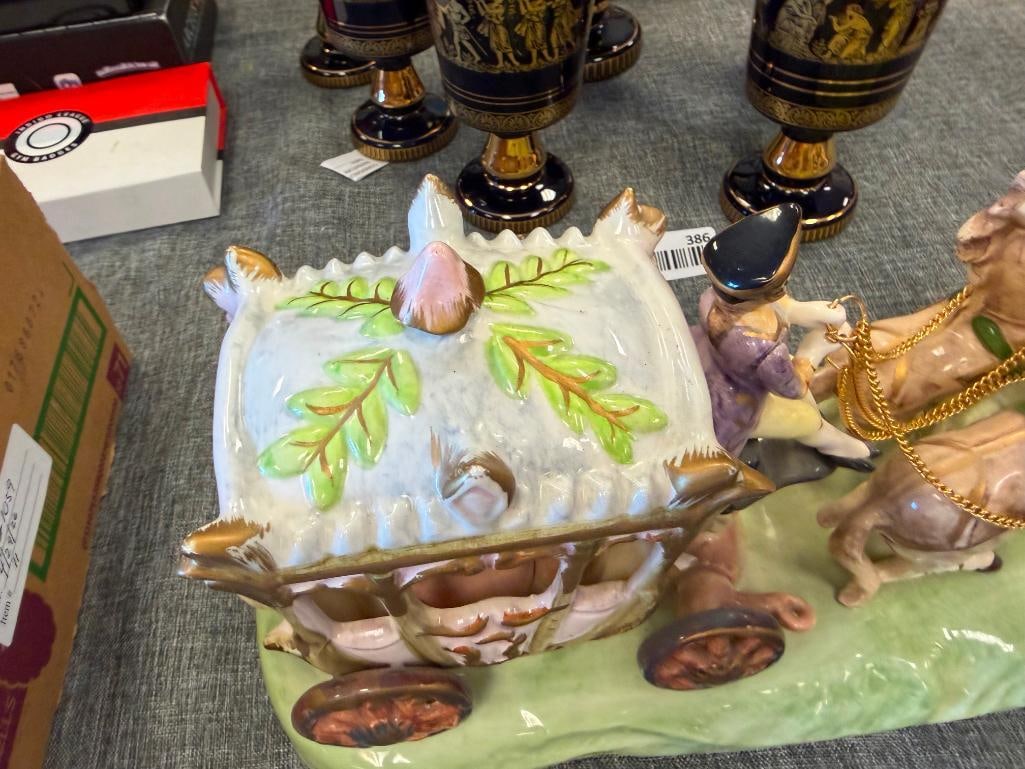 VINTAGE NUOVA CAPODIMONTE HAND PAINTED CERAMIC HORSE-DRAWN CARRIAGE FIGURINE - 6
