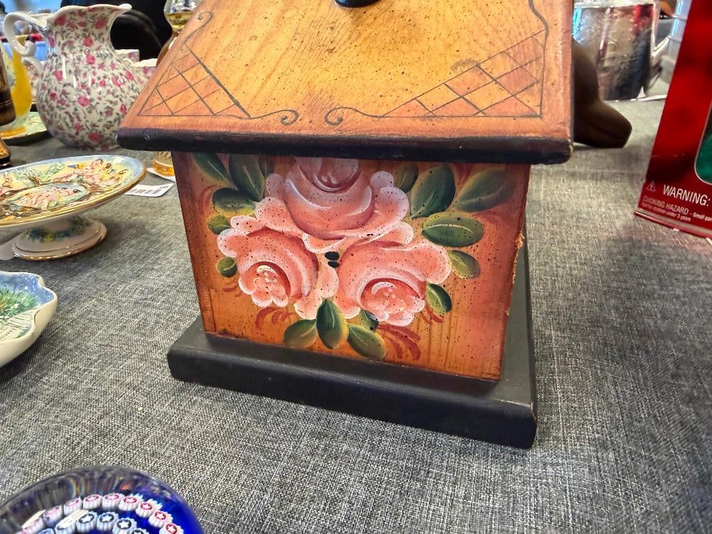 DECORATIVE COFFEE MILL / GRINDER STORAGE BOX WITH FLORAL DESIGN - 9