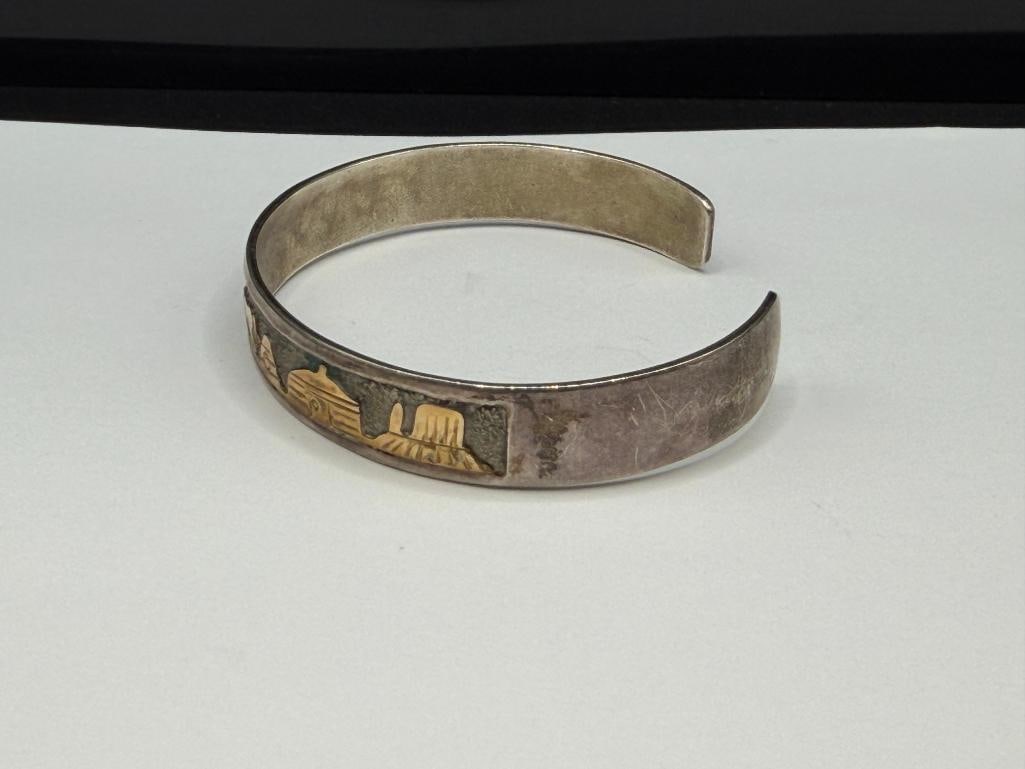 NAVAJO TOM AND SYLVIA KEE ARTIST SIGNED STERLING SILVER AND GOLD FILLED STORYTELLER BRACELET - 3