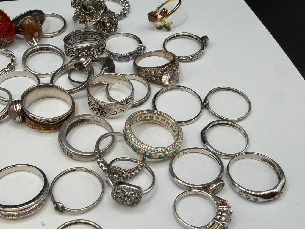 ASSORTED STERLING SILVER FASHION RINGS INCLUDING SOME DESIGNER SIGNED - 6