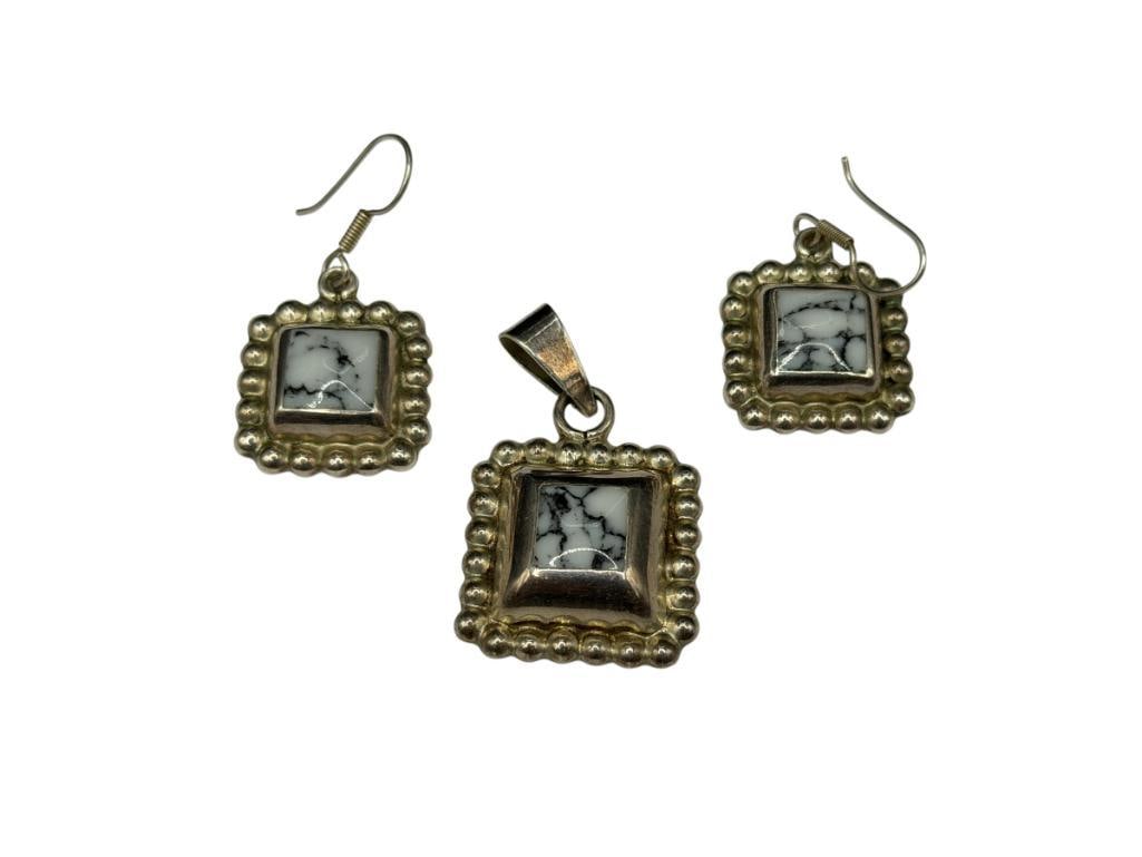 VINTAGE TAXCO MEXICO STERLING SILVER WHITE BUFFALO PENDANT AND MATCHING EARRINGS SET: MARKED "T4-127" 1 5/8" PENDANT, 1 3/4" EARRINGS, 24.90 GRAMS TOTAL
