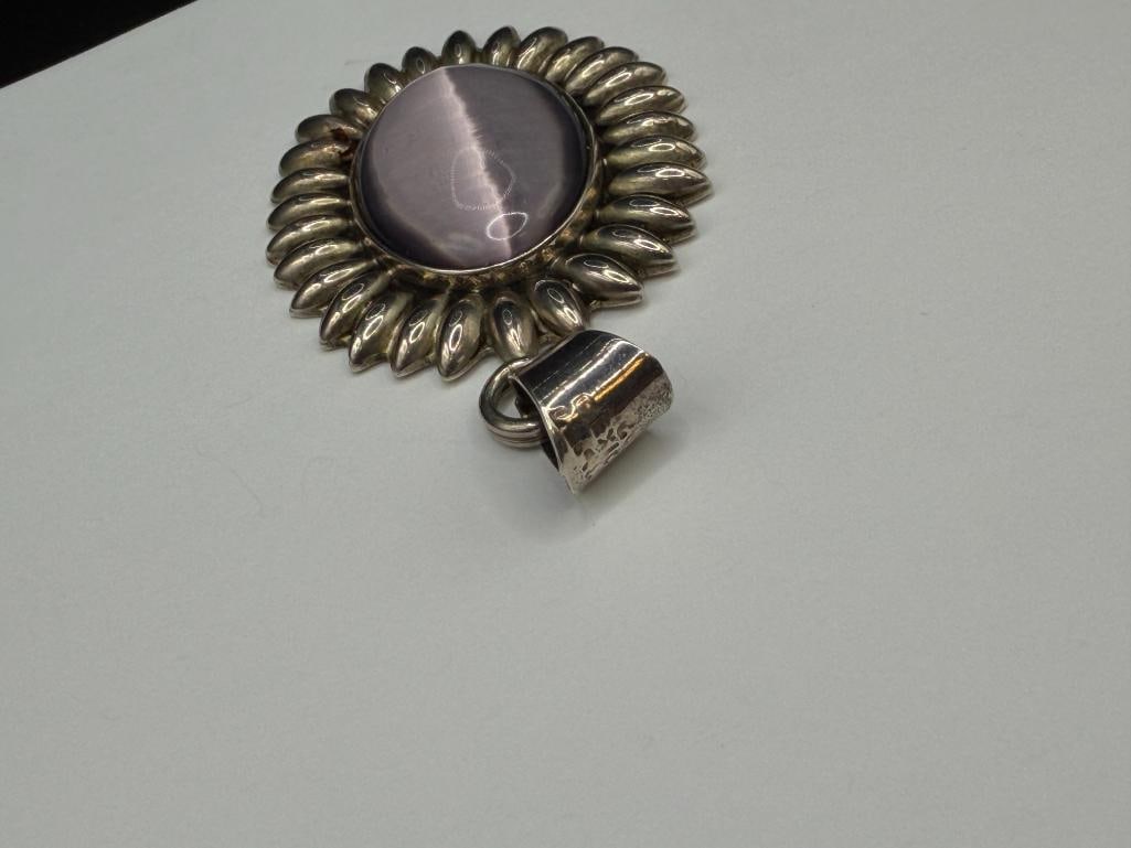 TWO VINTAGE STERLING SILVER STONE PENDANTS INCLUDING PETER VAN HORNE HEMATITE AND PURPLE MOONSTONE - 5
