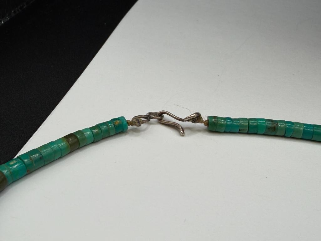 VINTAGE NAVAJO TURQUOISE HEISHI BEAD NECKLACE - 4