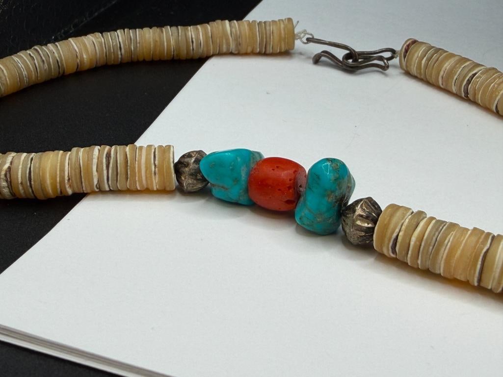 VINTAGE NAVAJO TURQUOISE AND CORAL WITH SHELL HEISHI BEAD NECKLACE - 3