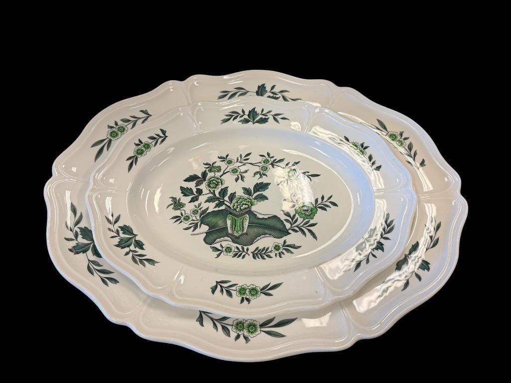 VINTAGE WEDGWOOD GREEN LEAF QUEENS SHAPE SERVING PLATTERS AS DESIGNED FOR QUEEN CHARLOTTE 1765 (1 of 4)