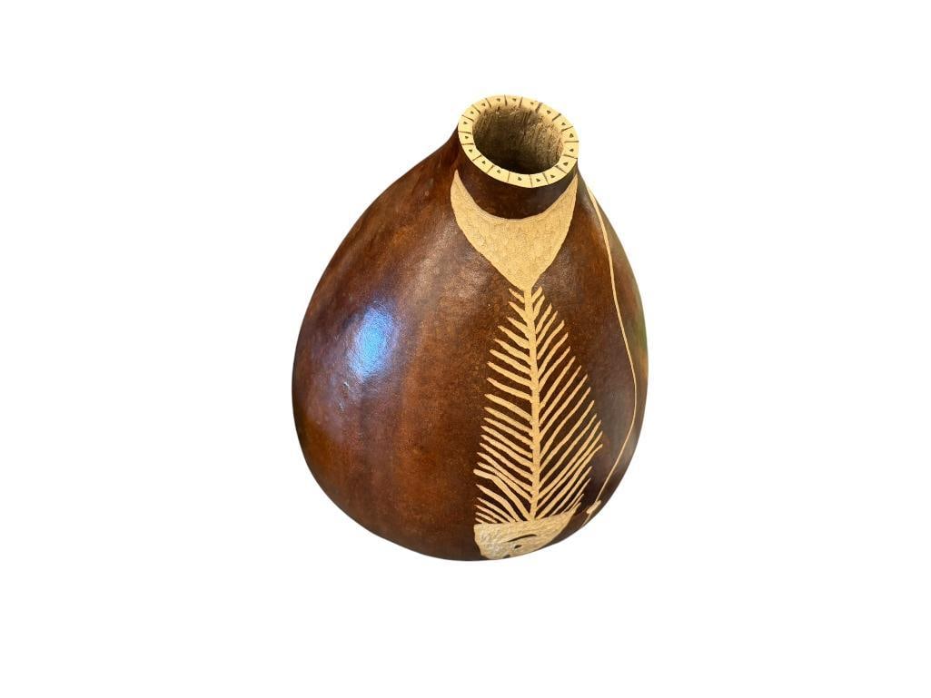 HAND CRAFTED GOURD VASE WITH FISH CARVING SIGNED BY ARTISAN (1 of 6)