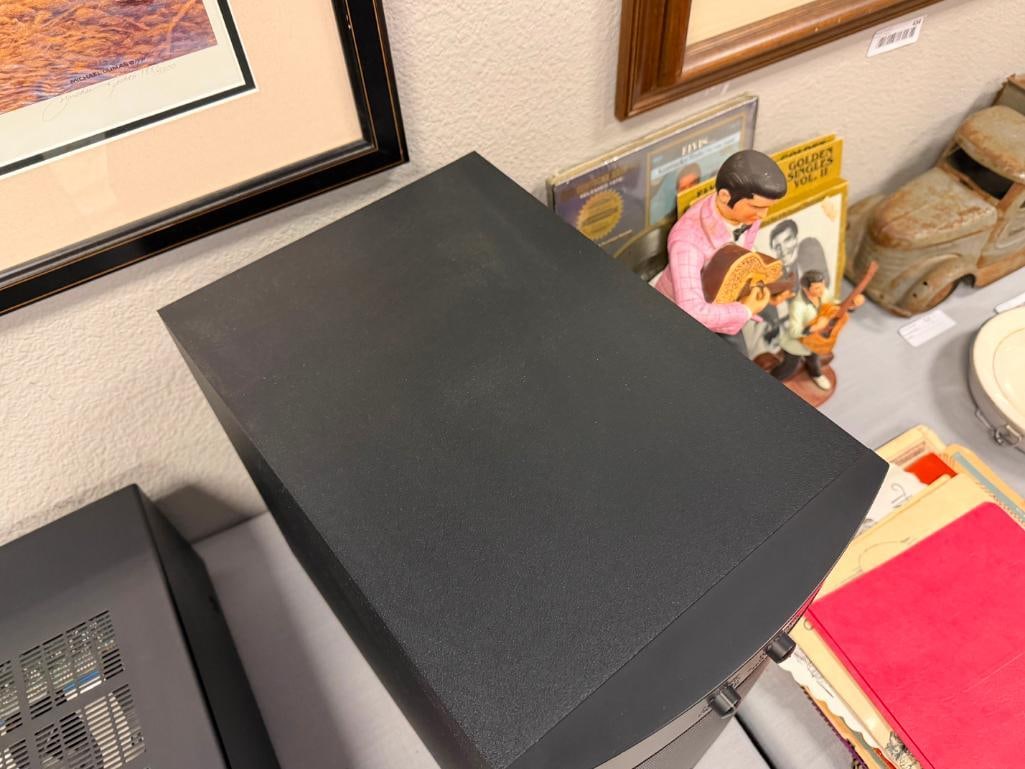 PSB SPEAKERS ALPHA SUBZERO POWERED SUBWOOFER (1 of 2)