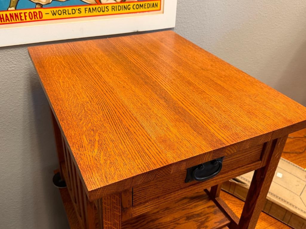 MISSION STYLE QUARTER SAWN OAK GRAIN SINGLE DRAWER ENDTABLES - 3