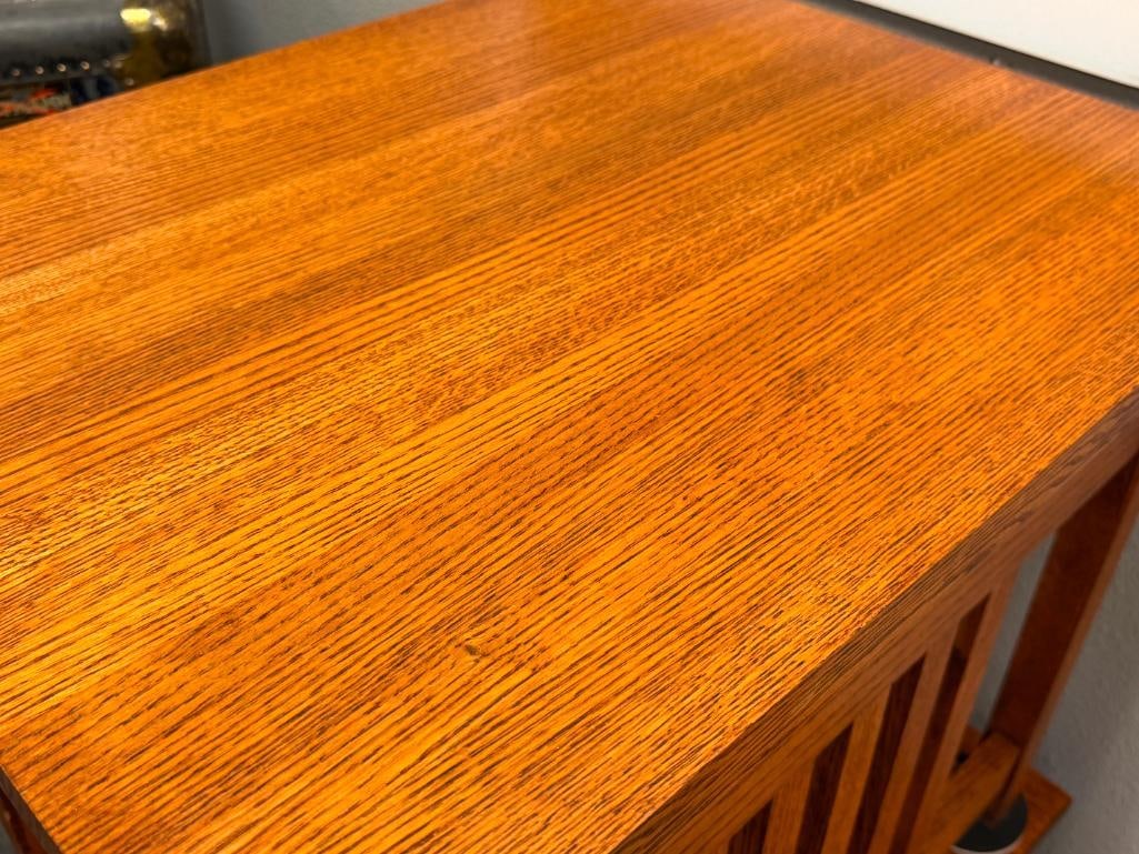 MISSION STYLE QUARTER SAWN OAK GRAIN SINGLE DRAWER ENDTABLES - 7