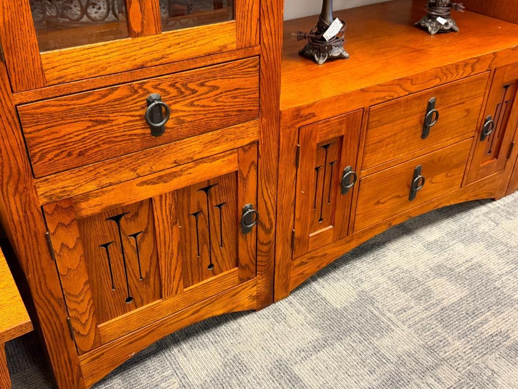OAK TREE FURNITURE MISSION STYLE OAK TV / ENTERTAINMENT WALL UNIT EXPANDABLE - 7