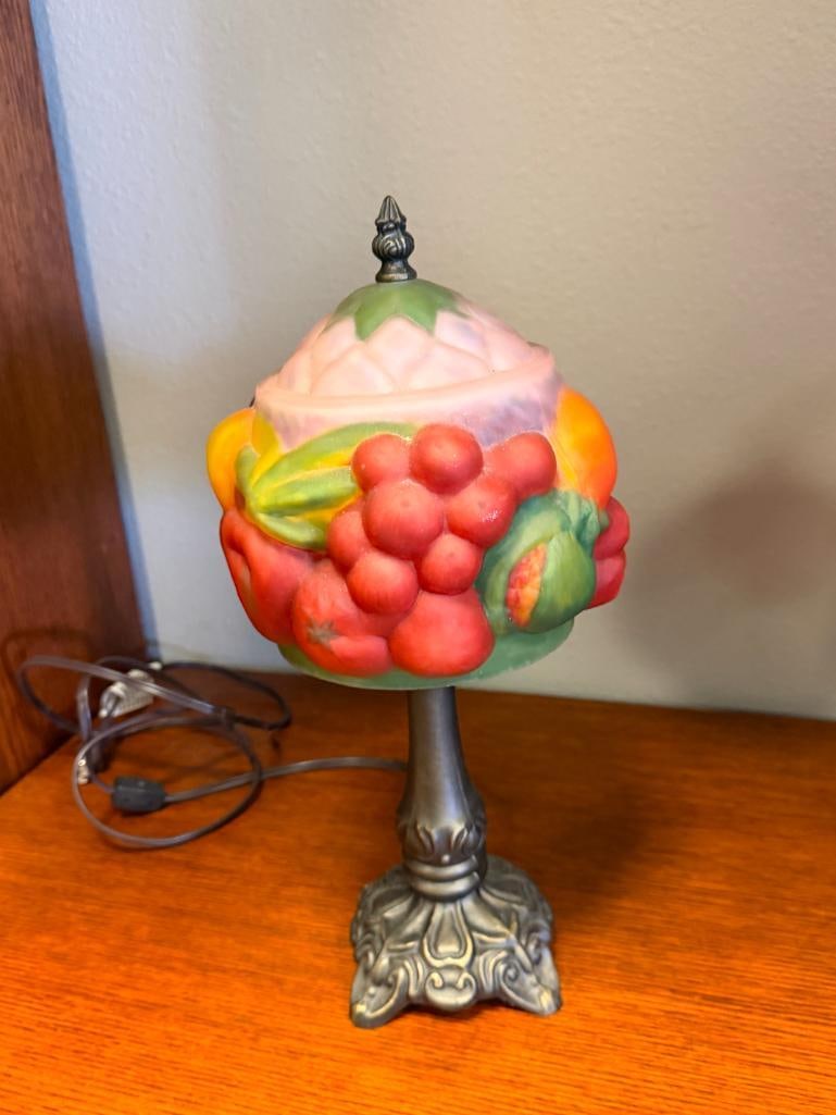 PAIRPOINT STYLE REVERSE HAND PAINTED SCULPTED GLASS TABLE LAMPS FRUIT DESIGN - 2