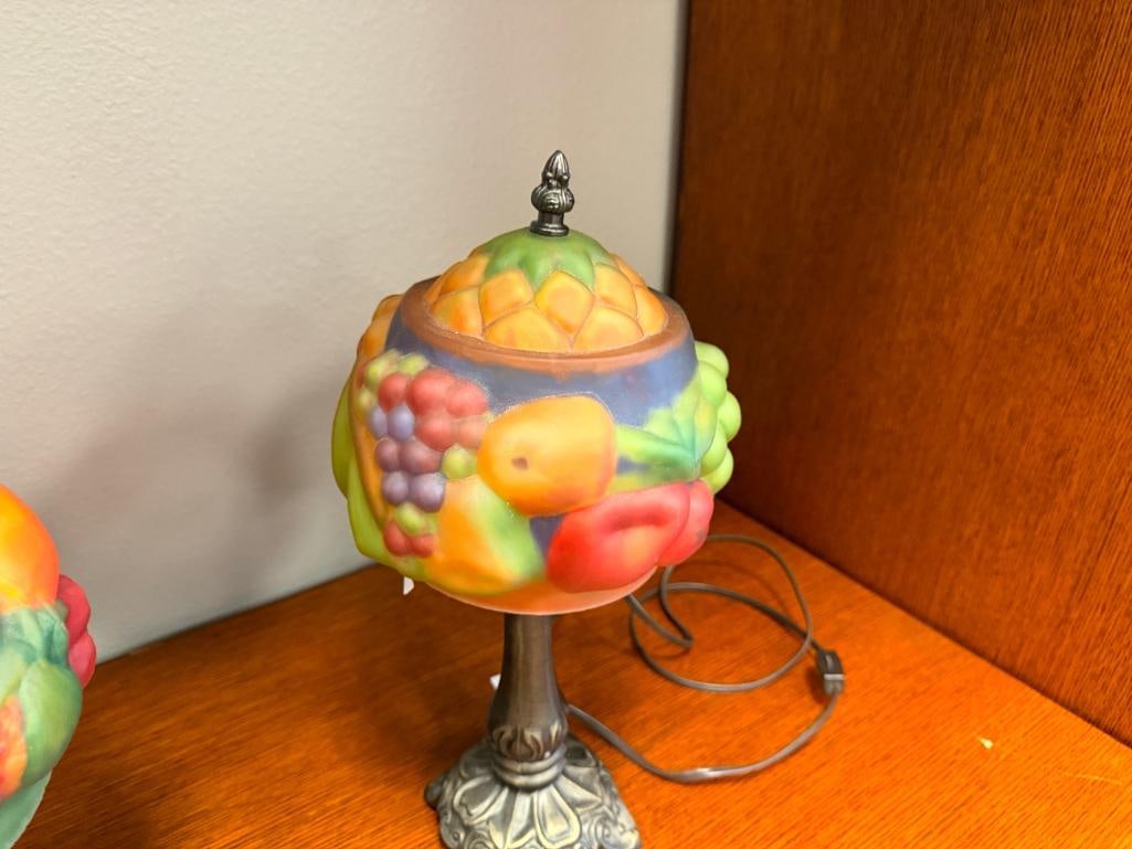 PAIRPOINT STYLE REVERSE HAND PAINTED SCULPTED GLASS TABLE LAMPS FRUIT DESIGN - 4