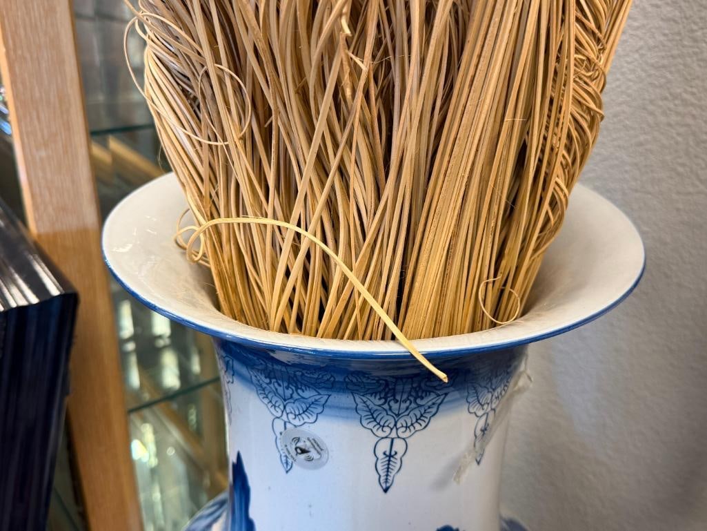 TALL BLUE AND WHITE CERAMIC CHINESE STYLE FLOOR VASE - 10