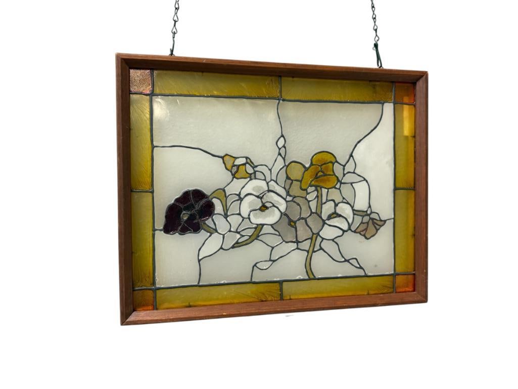 COLORED GLASS FLORAL SUNCATCHER (1 of 6)