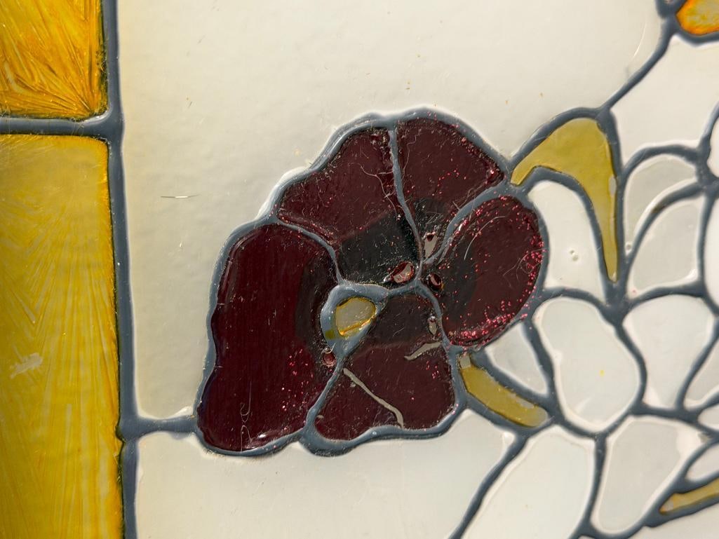 COLORED GLASS FLORAL SUNCATCHER - 3