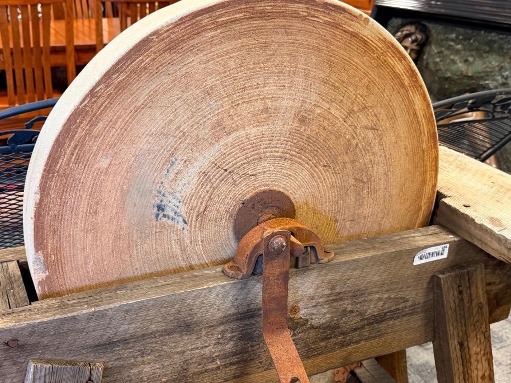 CLEVELAND STONE CO. ANTIQUE / PRIMITIVE LARGE SHARPENING GRINDING STONE WHEEL - 3