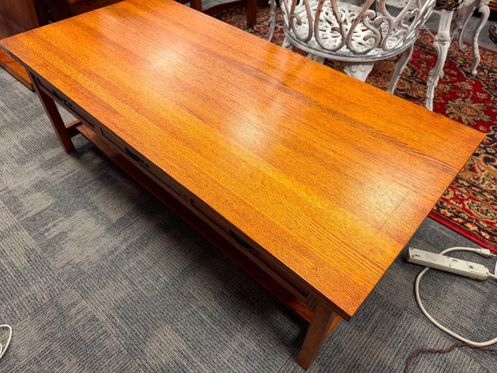 MISSION STYLE QUARTER SAWN OAK GRAIN COCKTAIL TABLE - 2