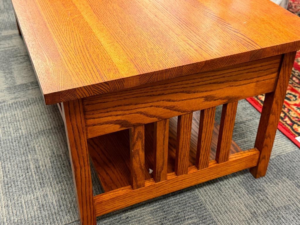 MISSION STYLE QUARTER SAWN OAK GRAIN COCKTAIL TABLE - 4